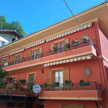 Сasa de vacaciones La Randoulino